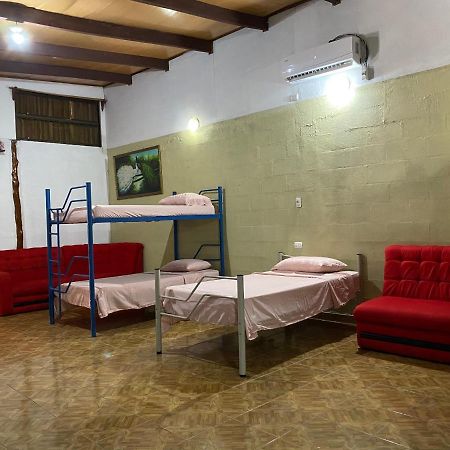 Mauras Tropical Mini Hostel & Tours Paquera Bagian luar foto