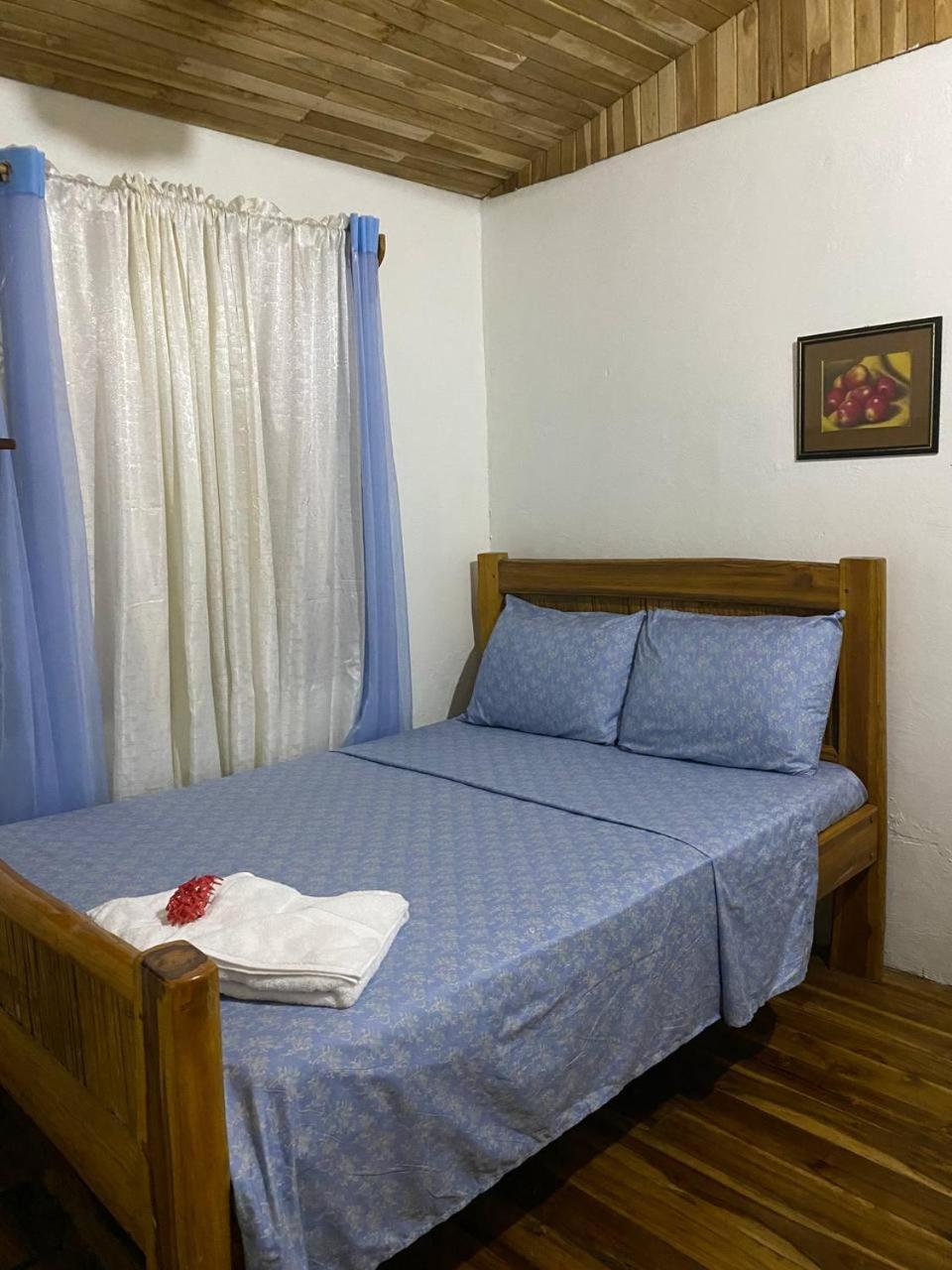 Mauras Tropical Mini Hostel & Tours Paquera Bagian luar foto
