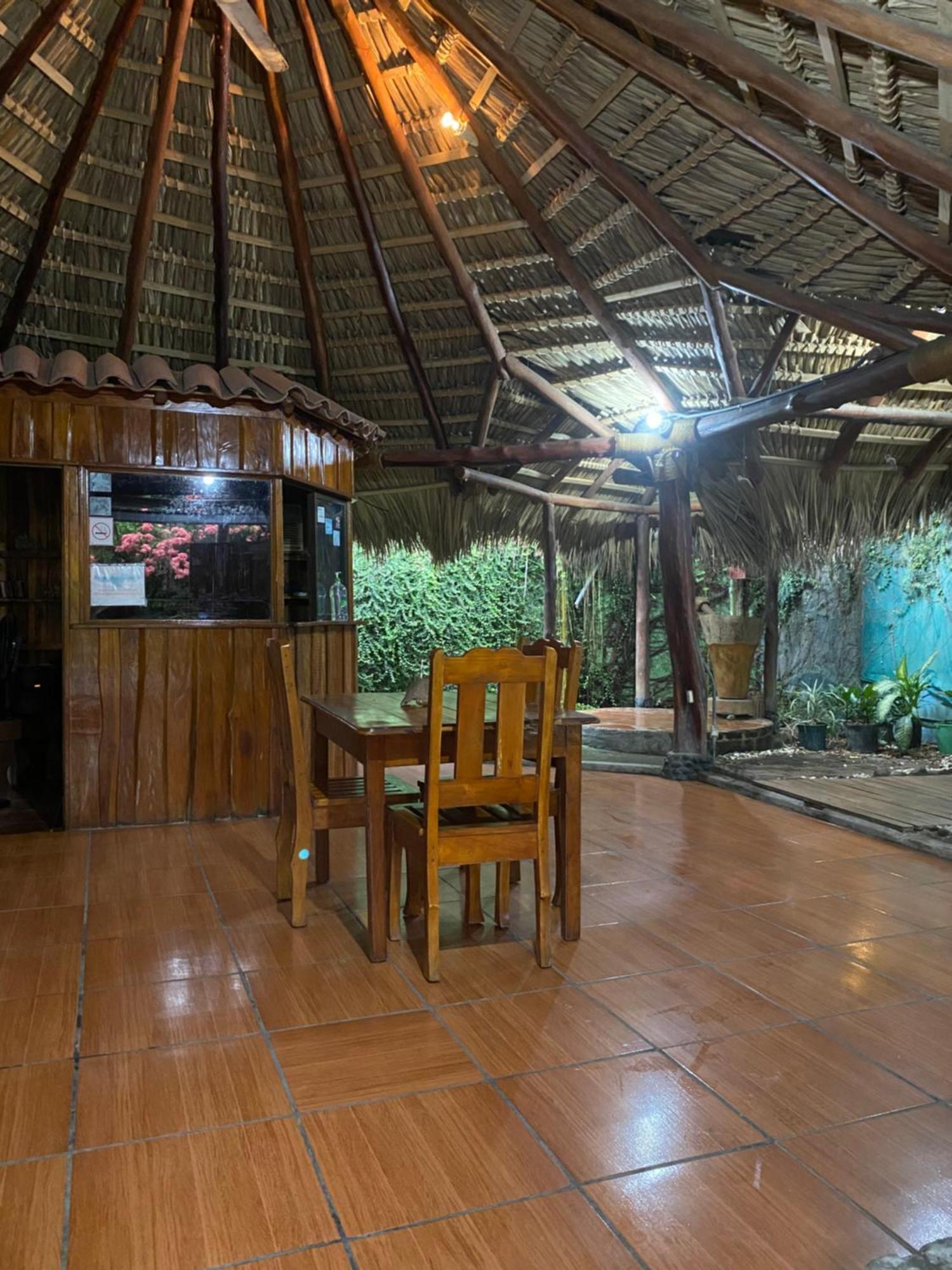 Mauras Tropical Mini Hostel & Tours Paquera Bagian luar foto
